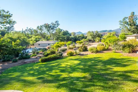 Exterior - 2730 Mountain View Dr, Escondido, CA 92027 photo 3 of 19