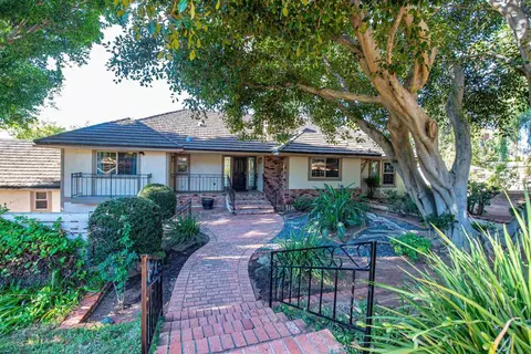 2730 Mountain View Dr, Escondido, CA 92027