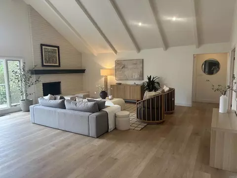 Living - 2730 Mountain View Dr, Escondido, CA 92027 photo 1 of 4