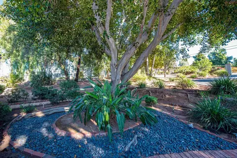 Exterior - 2730 Mountain View Dr, Escondido, CA 92027 photo 12 of 19