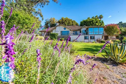 2730 Mountain View Dr, Escondido, CA 92027