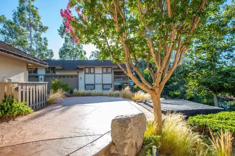 Exterior - 2730 Mountain View Dr, Escondido, CA 92027 photo 6 of 19