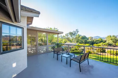Exterior - 2730 Mountain View Dr, Escondido, CA 92027 photo 4 of 19