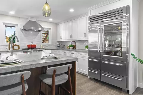 Kitchen - 2285 Valley Rd, Oceanside, CA 92056 photo 2 of 7