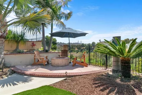 Exterior - 2285 Valley Rd, Oceanside, CA 92056 photo 12 of 14