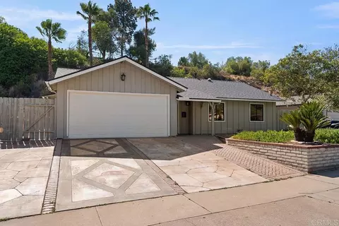 5770 Nagel St, La Mesa, CA 91942