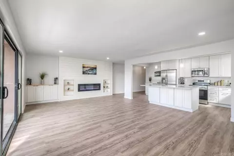 4705 Marina, Carlsbad, CA 92008