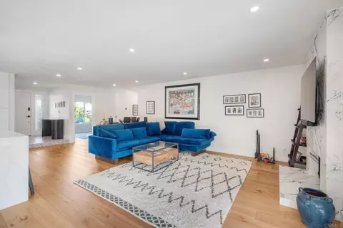 Living - 141 Solace Ct, Encinitas, CA 92024 photo 1 of 2