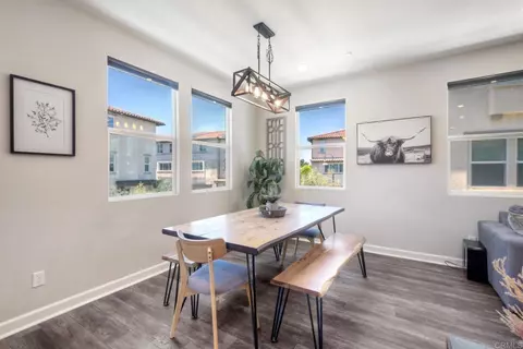 Dining - 2510 Cheyne Way, Oceanside, CA 92056 photo 1 of 2