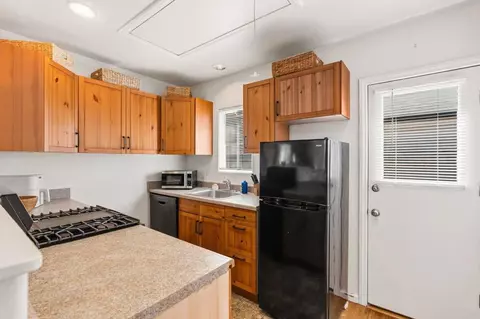 Kitchen - 215 Lolita St, Encinitas, CA 92024 photo 1 of 6