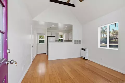 Living - 215 Lolita St, Encinitas, CA 92024 photo 5 of 8