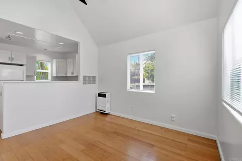 Living - 215 Lolita St, Encinitas, CA 92024 photo 6 of 8
