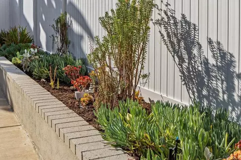 Exterior - 4580 Avenida Privado, Oceanside, CA 92057 photo 5 of 7