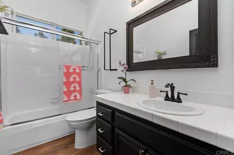 Bath - 4580 Avenida Privado, Oceanside, CA 92057 photo 5 of 5