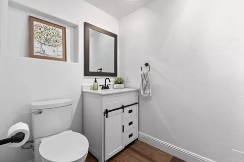 Bath - 4580 Avenida Privado, Oceanside, CA 92057 photo 1 of 5