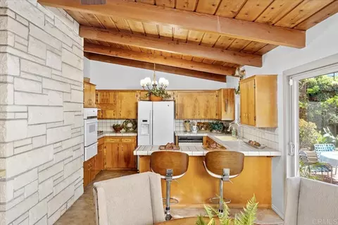 Kitchen - 3230 Eureka Pl, Carlsbad, CA 92008 photo 1 of 4