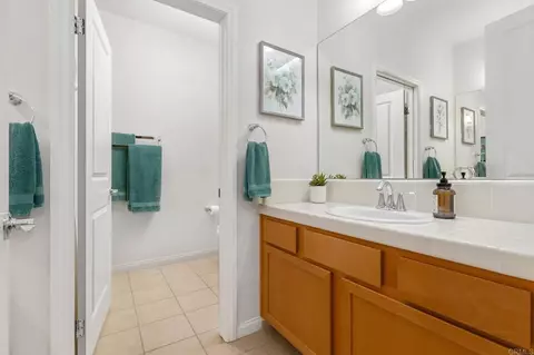 Bath - 23029 Stokes Rd, Ramona, CA 92065 photo 2 of 6