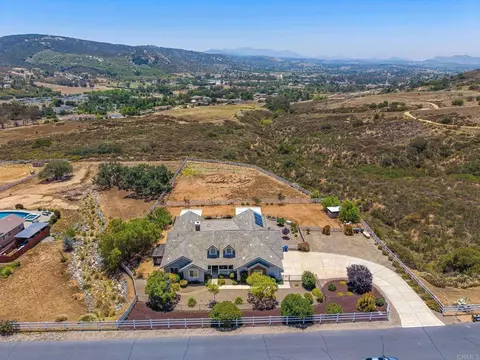 View/Area - 23029 Stokes Rd, Ramona, CA 92065 photo 8 of 10