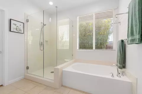 Bath - 23029 Stokes Rd, Ramona, CA 92065 photo 6 of 6