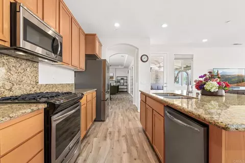 Kitchen - 23029 Stokes Rd, Ramona, CA 92065 photo 2 of 5