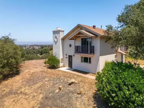 15863 Mussey Grade Rd, Ramona, CA 92065