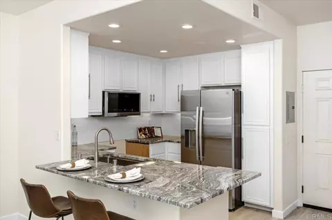 Kitchen - 1524 Circle Ranch Way #61, Oceanside, CA 92057 photo 1 of 2