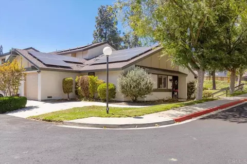 501 Smoketree Gln, Escondido, CA 92026