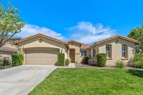 35621 Hawkeye St, Murrieta, CA 92563