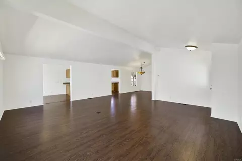 Living - 4468 Topaz Ln, Oceanside, CA 92056 photo 5 of 6