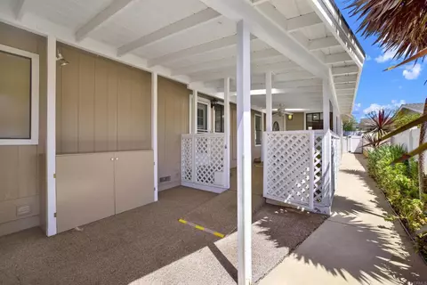 Exterior - 4468 Topaz Ln, Oceanside, CA 92056 photo 6 of 9