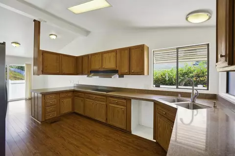 Kitchen - 4468 Topaz Ln, Oceanside, CA 92056 photo 2 of 4