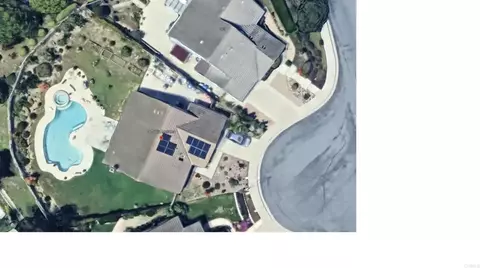 305 Via Metates, Oceanside, CA 92057
