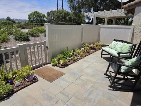 Exterior - 1809 Pleasantdale Dr, Encinitas, CA 92024 photo 11 of 23