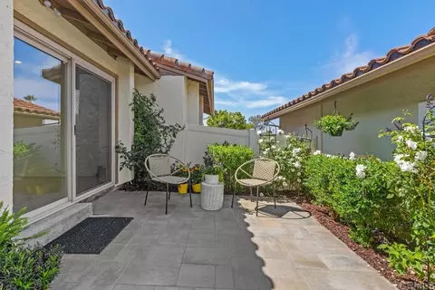Exterior - 1809 Pleasantdale Dr, Encinitas, CA 92024 photo 19 of 23