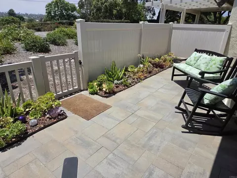 Exterior - 1809 Pleasantdale Dr, Encinitas, CA 92024 photo 12 of 23