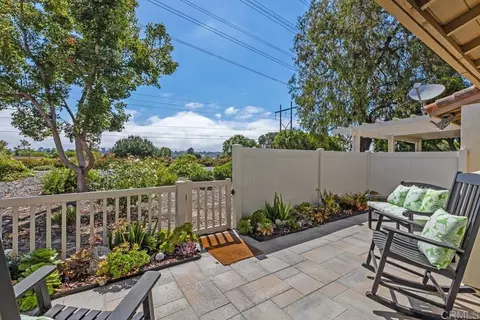 Exterior - 1809 Pleasantdale Dr, Encinitas, CA 92024 photo 9 of 23