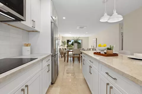 Kitchen - 1809 Pleasantdale Dr, Encinitas, CA 92024 photo 4 of 11
