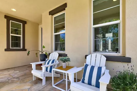 Exterior - 6332 Montecito Dr, Carlsbad, CA 92009 photo 4 of 9