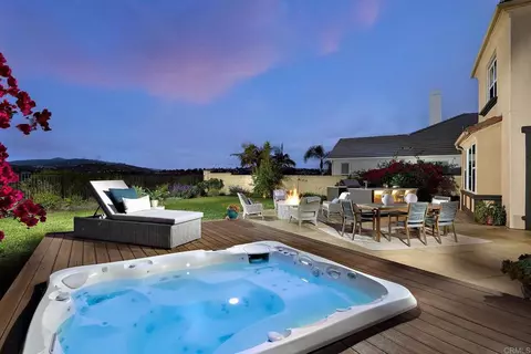 Exterior - 6332 Montecito Dr, Carlsbad, CA 92009 photo 8 of 9