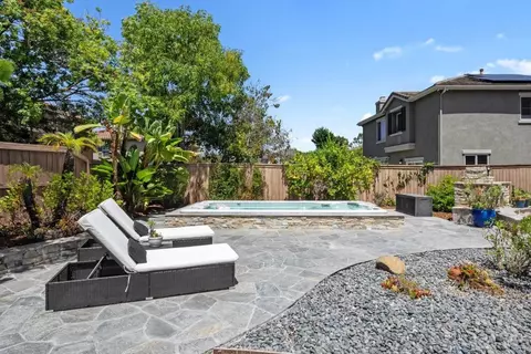 Exterior - 555 Toota Ct, Oceanside, CA 92058 photo 11 of 17