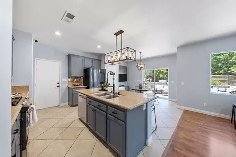 Kitchen - 555 Toota Ct, Oceanside, CA 92058 photo 1 of 3