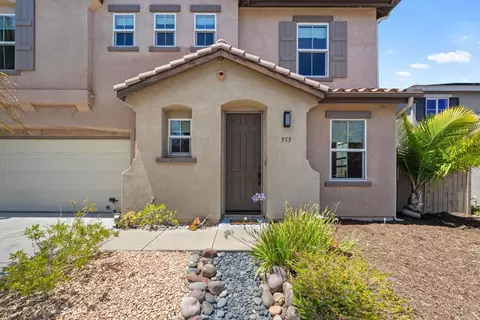 Exterior - 555 Toota Ct, Oceanside, CA 92058 photo 14 of 17