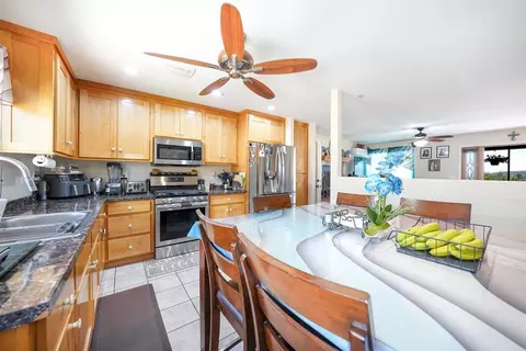 Kitchen - 27824 Golden Eagle Rd, Ramona, CA 92065 photo 2 of 3