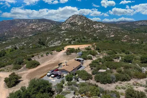View/Area - 27824 Golden Eagle Rd, Ramona, CA 92065 photo 3 of 9