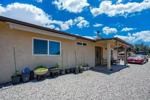 Exterior - 27824 Golden Eagle Rd, Ramona, CA 92065 photo 2 of 10