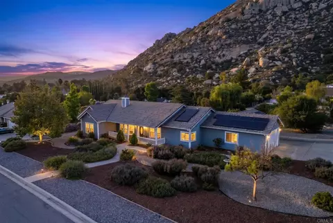 25361 Kerri Ln, Ramona, CA 92065