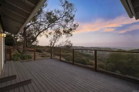 1551 Via Del Corvo, San Marcos, CA 92078