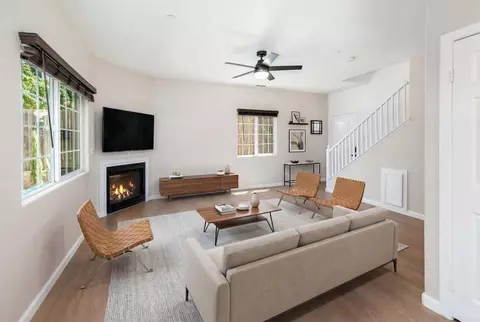 477 Calle Elegante, Vista, CA 92083