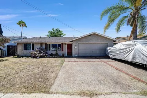 1351 Jefferson Ave, Escondido, CA 92027