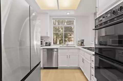 Kitchen - 3424 Cameo Dr #46, Oceanside, CA 92056 photo 3 of 5